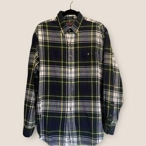 SOLD Roundtree & Yorke Portuguese Tartan Flannel Men's Size Large Casual Shirt